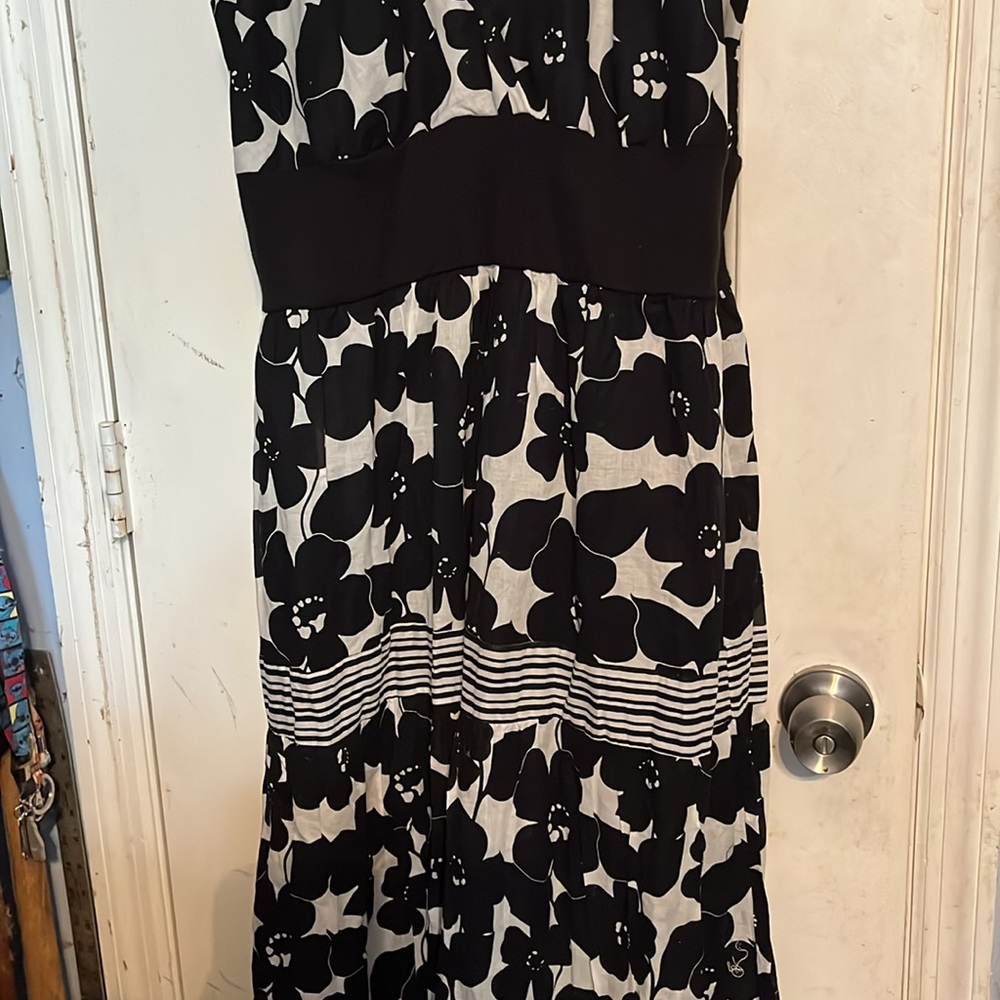 Jonathan Martin size 16 black and white halter maxi dress. NWT - Picture 2 of 8